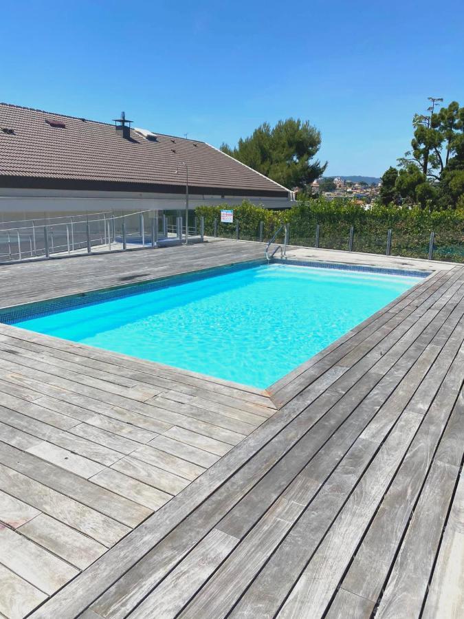 Oxford 1 Bedroom Apartment In A Brand New Building With A Pool Канни Екстер'єр фото
